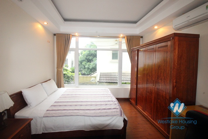 Charming 02 bedrooms apartment for rent in Tay Ho st, Quang an ward.